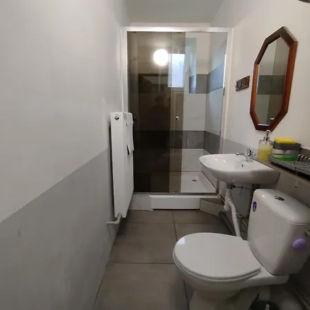 Za Ohradami